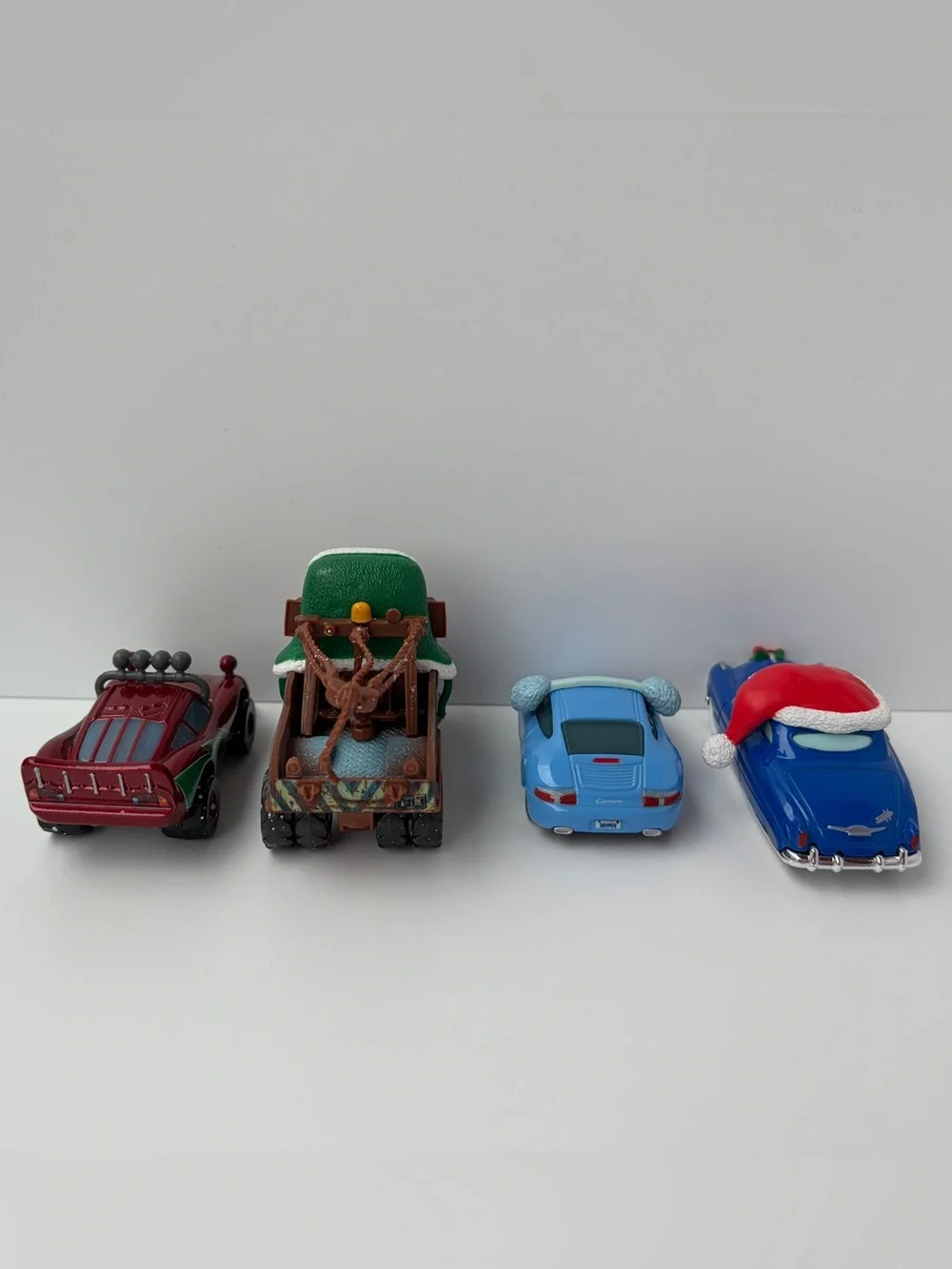 Disney‎ Pixar CARS Holiday 4 Lot Snow Plow McQueen Mater Doc Porsche Die-Cast